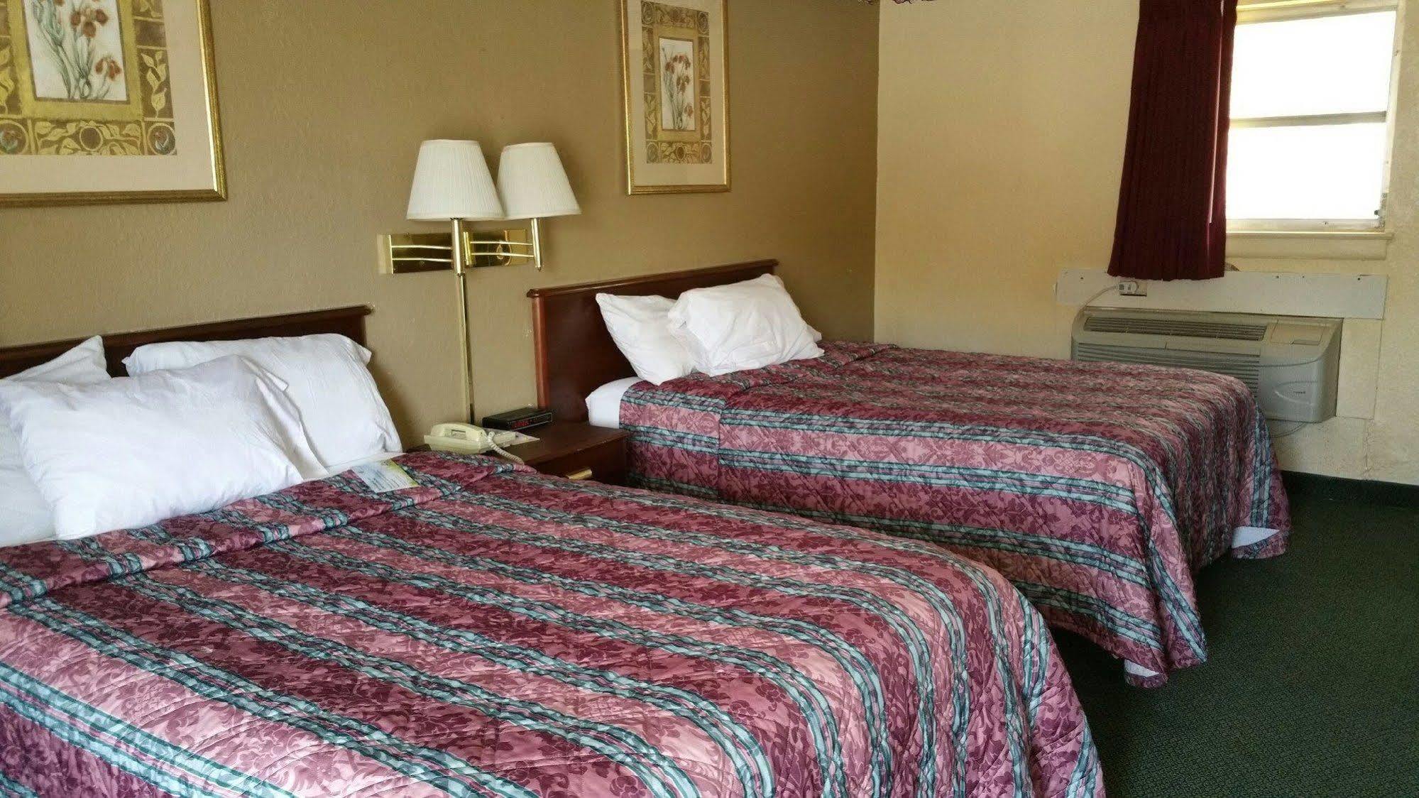 Best Budget Inn Tell City Eksteriør bilde